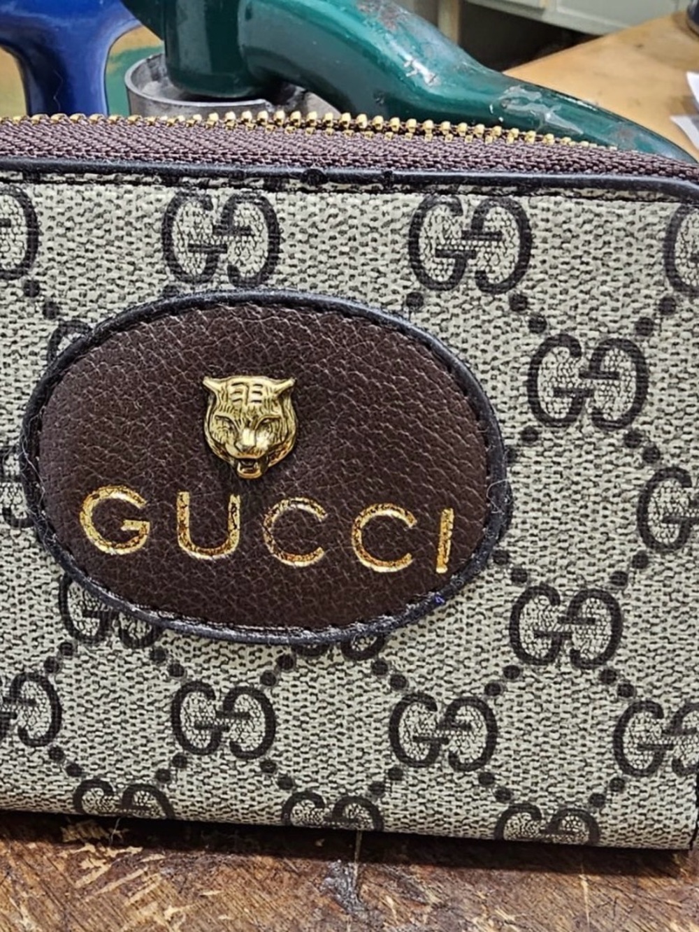 Gucci Beige GG Canvas Toiletry Pouch with Brown Leather Trim & Gold Hardware